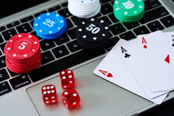 Dana31 Taruhan Olahraga live betting sepak bola odds terbaik pertandingan real-time